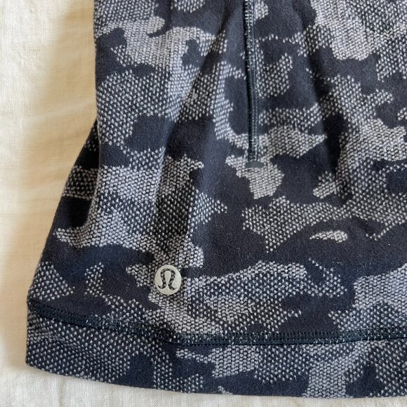 Lululemon It's Rulu Run Long Sleeve Size 2 Long Sleeve Black Camo - Picture 6 of 8